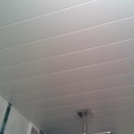 Белый реечный потолок без вставок: варианты расчета